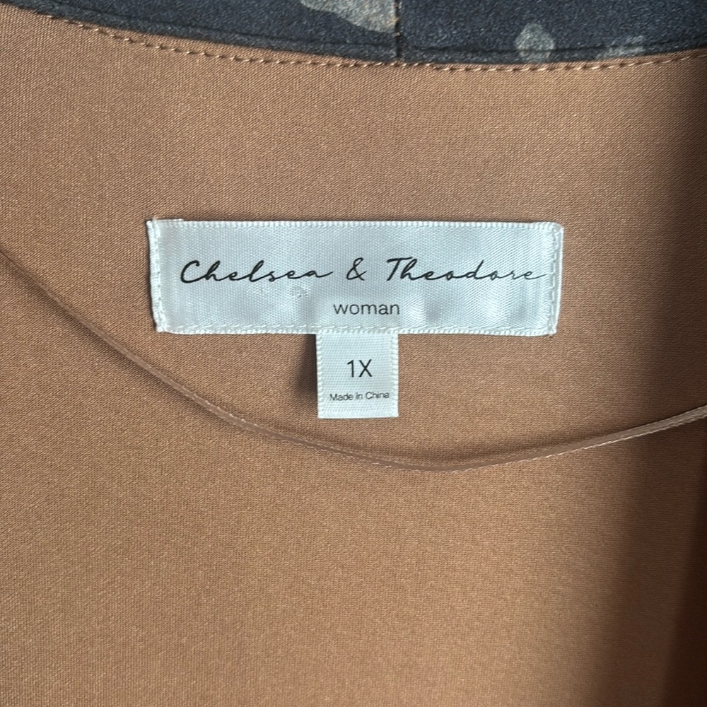 Chelsea & Theodore | Faux Leather Floral Cardigan 1x - Picture 7 of 11